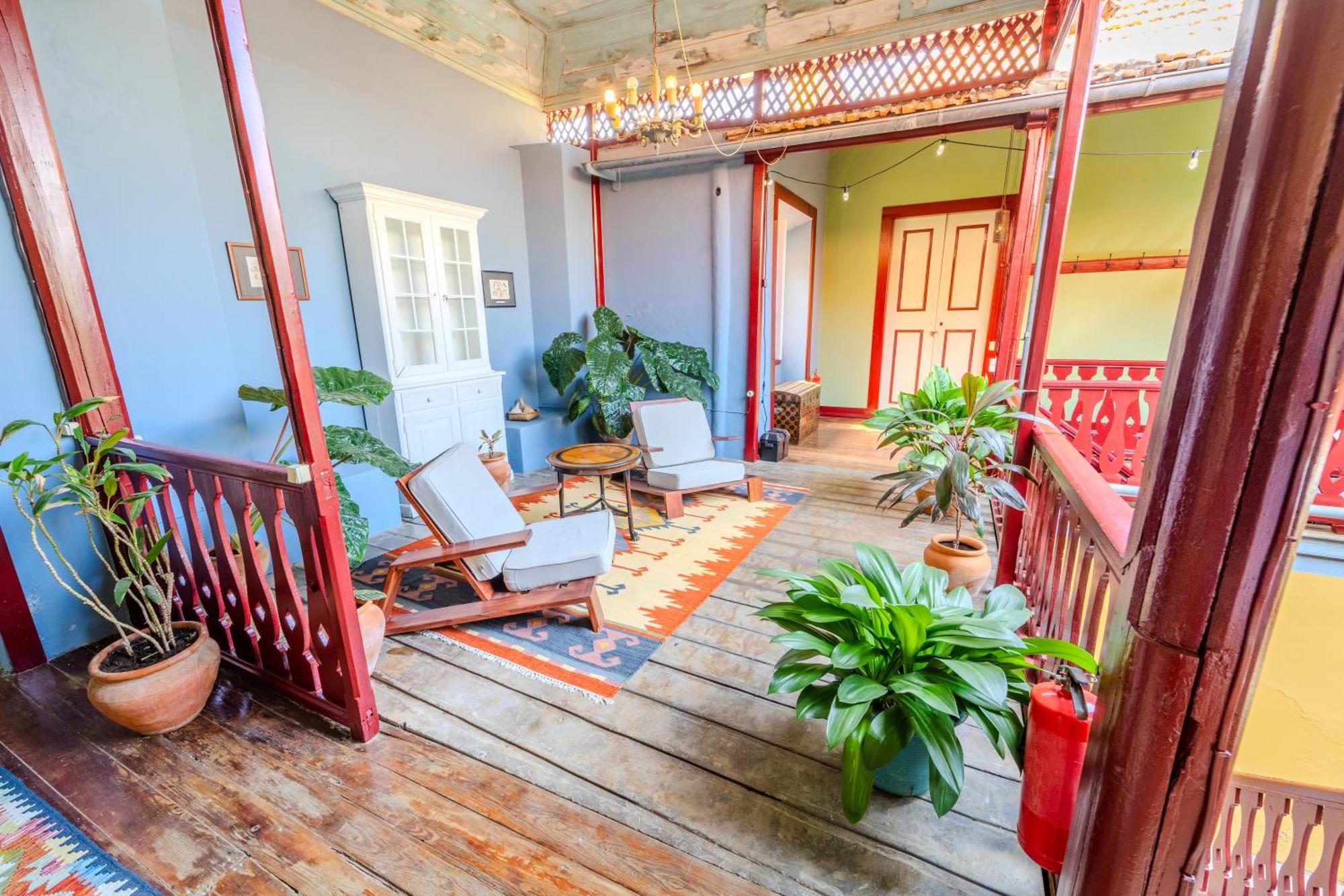 The Colonial Guest House Sao Filipe Bagian luar foto