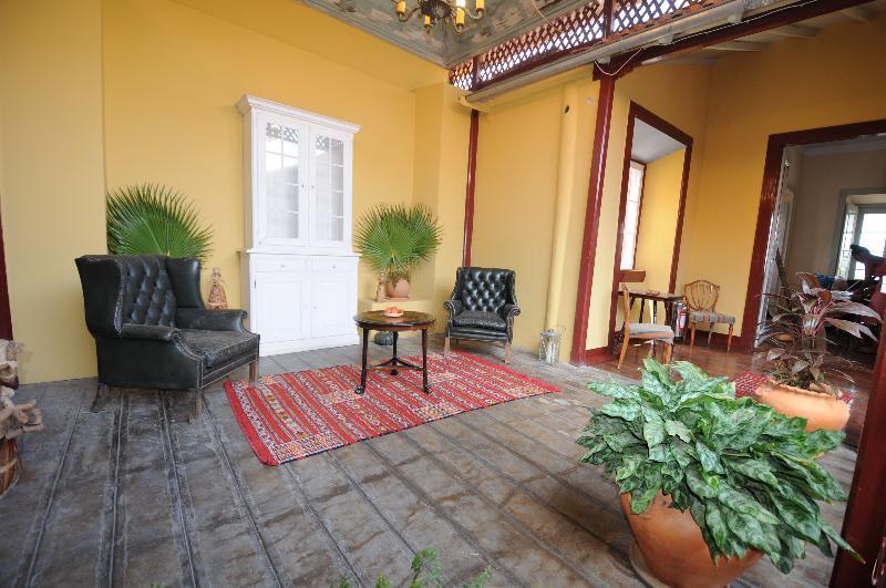 The Colonial Guest House Sao Filipe Bagian luar foto